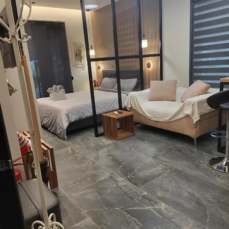 Modern Studio In Veria Center, Near Elia Square Buitenkant foto