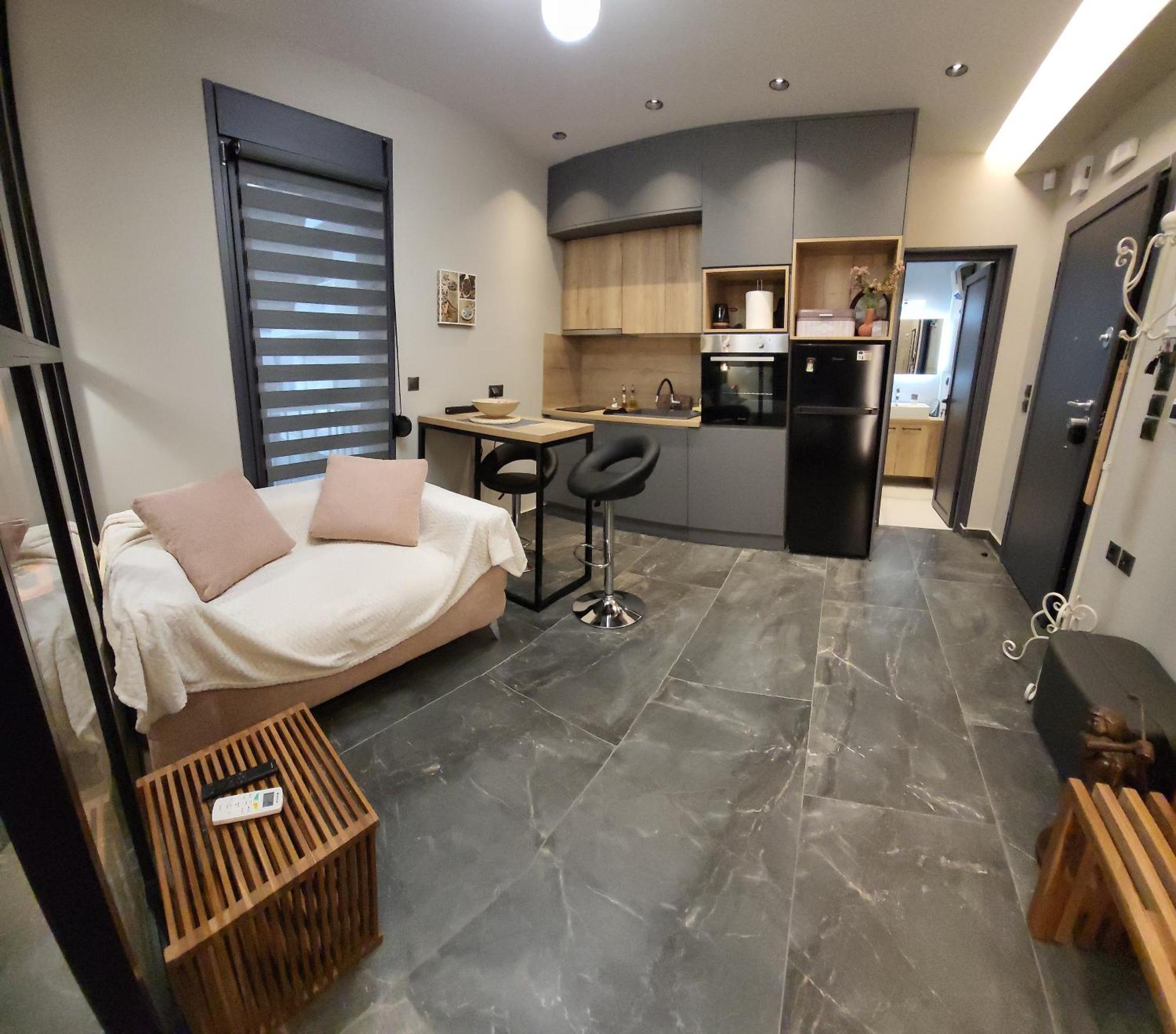 Apartment Modern In Center, Near Elia Square *